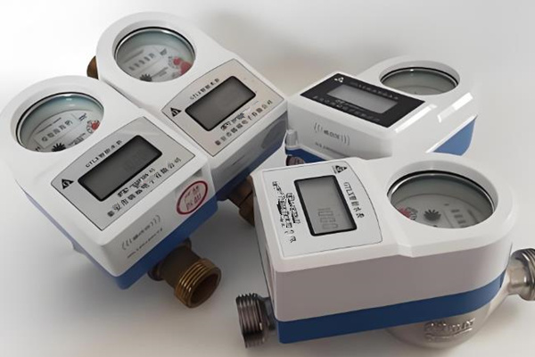 遠(yuǎn)傳水表無(wú)法出水?可能是水表閥門關(guān)閉后沒(méi)打開(kāi)! 圖1